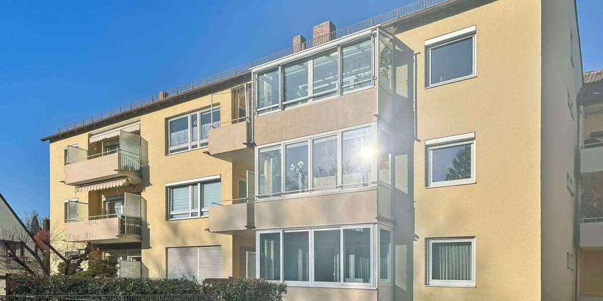 Wohnung zum Kaufen in Augsburg 299.000 € 87 m² 4 zimmer