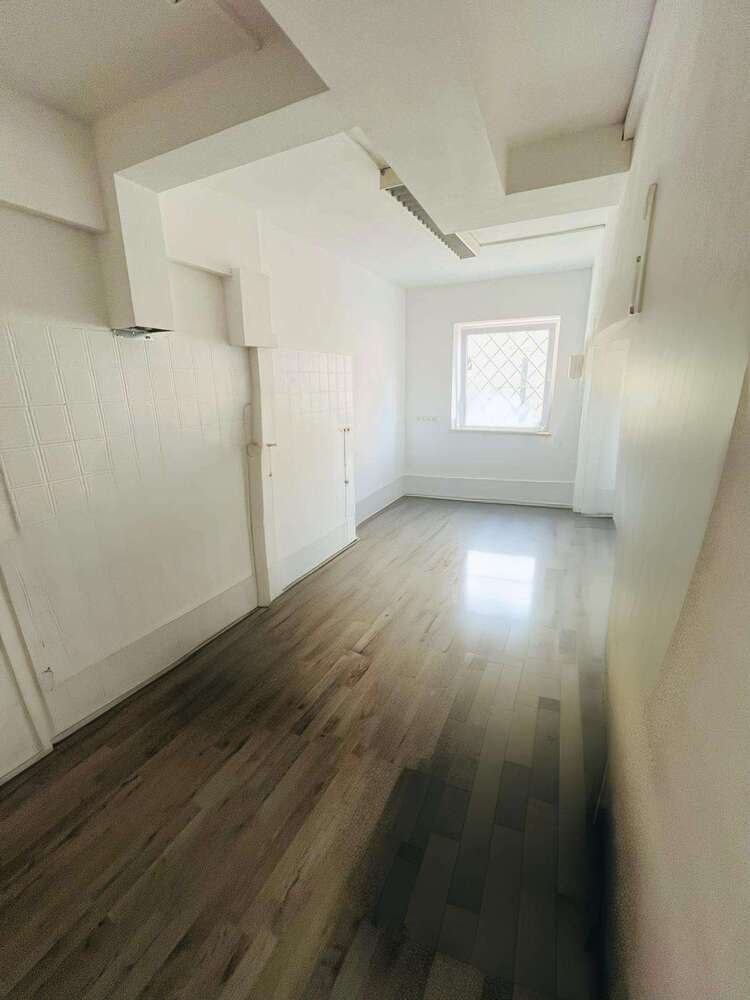 Büro in Mering 450 € 30 m²