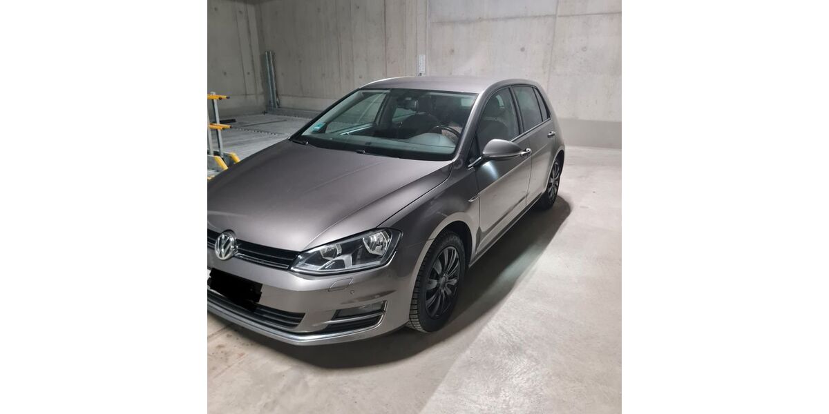 VW Golf 152.000 km 11.000 &euro; Augsburg 86154