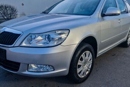 Skoda Octavia 267.000 km 1.290 &euro; Augsburg 86167