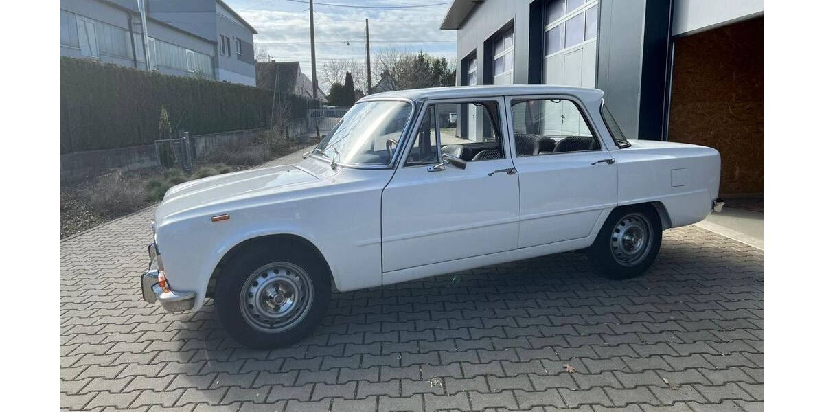 Alfa Romeo Giulia 37.600 km 25.000 &euro; Augsburg 86157