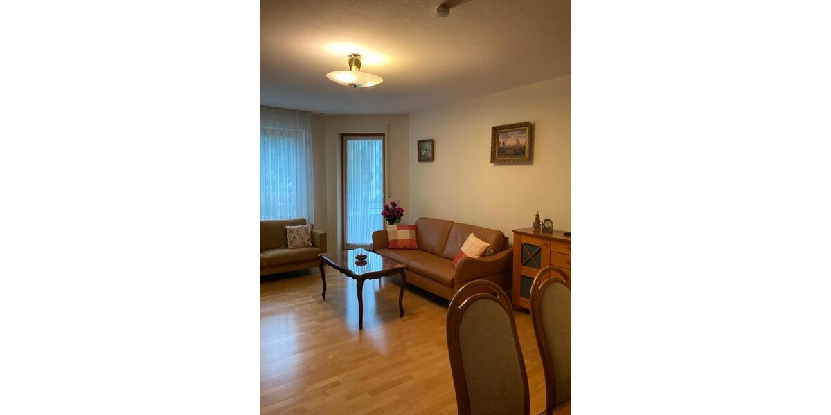 Etagenwohnung Augsburg Firnhaberau - 3 Zimmer, 77 m&sup2;, 1.150&euro; | Angebot:26425748