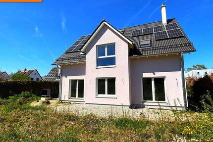 Haus Augsburg Lechhausen - 8 Zimmer, 249 m&sup2;, 1.499.000&euro; | Angebot:26569283