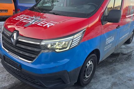 Renault Trafic 8.300 km 11.999 &euro; Augsburg 86167