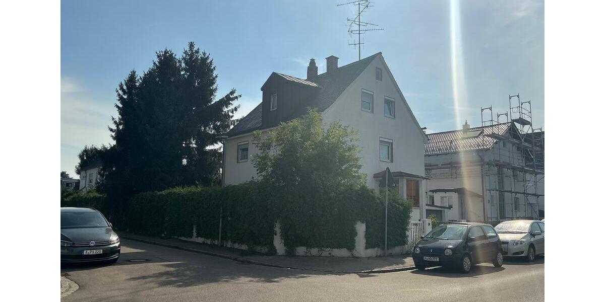 Mehrfamilienhaus, Wohnhaus Augsburg Haunstetten-Siebenbrunn - 7 Zimmer, 160 m&sup2;, 550.000&euro; | Angebot:27055057