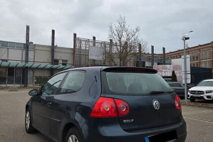 VW Golf 225.000 km 1.999 &euro; Augsburg 86161