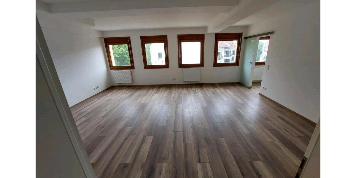 Etagenwohnung Diedorf - 3.5 Zimmer, 114 m&sup2;, 1.500&euro; | Angebot:26425692