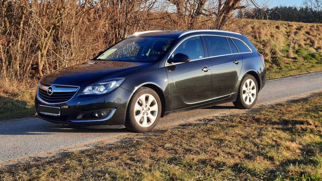 Opel Insignia 152.000 km 7.900 &euro; Zusmarshausen 86441