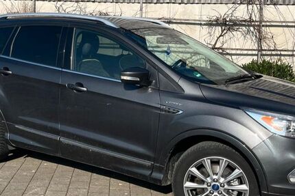 Ford Kuga 148.000 km 16.100 &euro; Kleinaitingen 86507