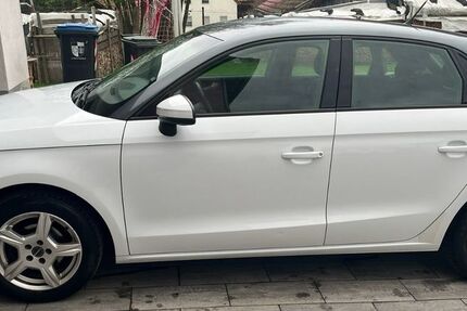 Audi A1 175.000 km 7.599 &euro; Allmannshofen 86695