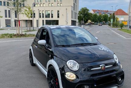 Abarth 695 55.000 km 21.900 € Neusäß 86356