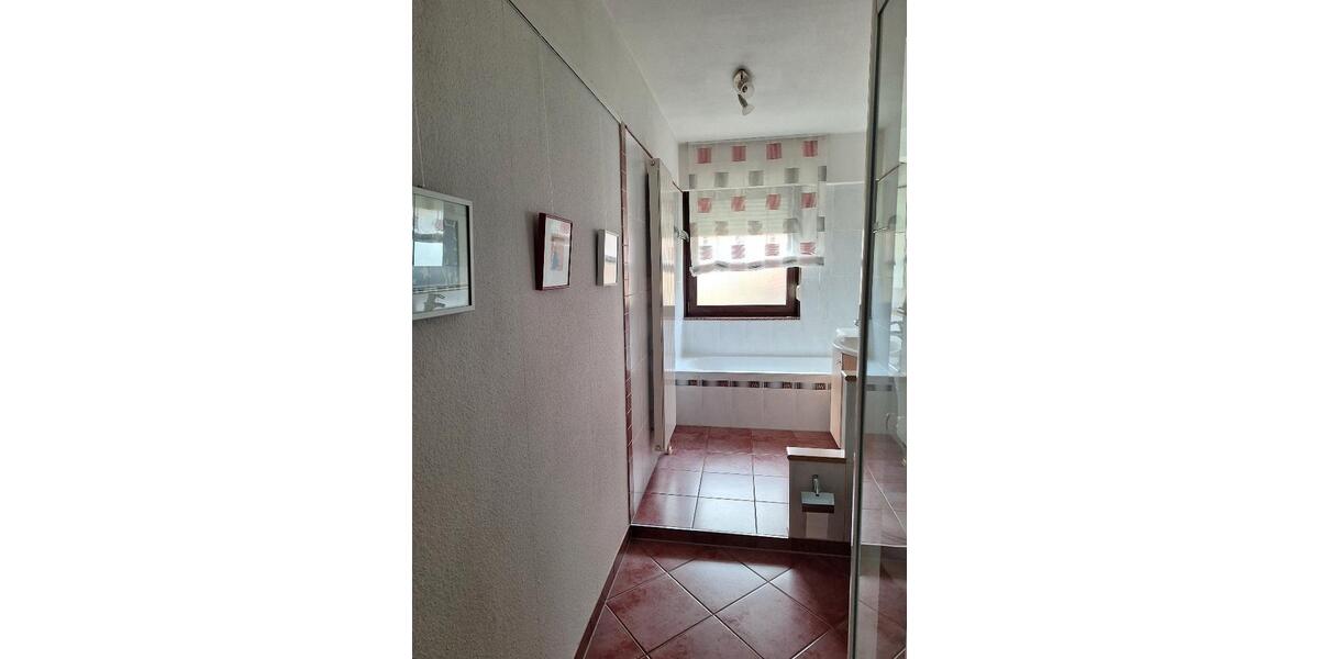 Mehrfamilienhaus, Wohnhaus Augsburg Bergheim - 6 Zimmer, 200 m&sup2;, 650.000&euro; | Angebot:26815381