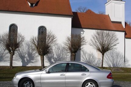 Mercedes-Benz E 320 116.500 km 9.000 &euro; Neusäß 86356