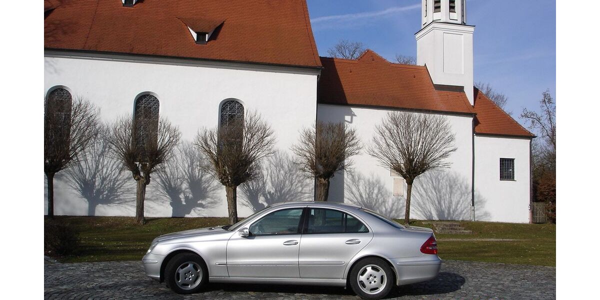 Mercedes-Benz E 320 116.500 km 9.000 &euro; Neusäß 86356