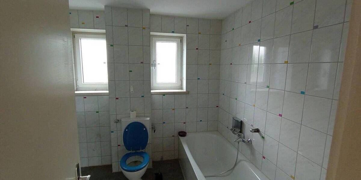 Mehrfamilienhaus, Wohnhaus Neusäß - 8 Zimmer, 200 m&sup2;, 720.000&euro; | Angebot:26865308