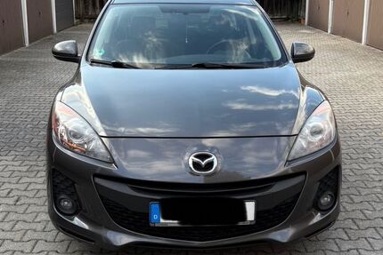Mazda 3 211.200 km 4.990 € München 81739