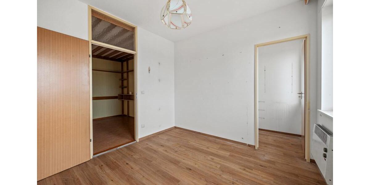 Etagenwohnung Augsburg Hochzoll - 3 Zimmer, 106 m&sup2;, 325.000&euro; | Angebot:24369776