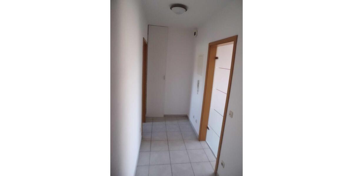 Dachgeschoßwohnung Thierhaupten - 3.5 Zimmer, 72 m&sup2;, 940&euro; | Angebot:26425708