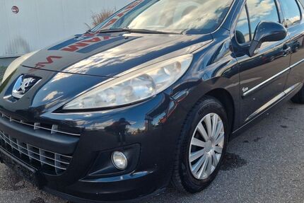 Peugeot 207 211.000 km 1.090 &euro; Augsburg 86167