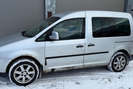 VW Caddy 376.763 km 950 &euro; Adelshofen 82276