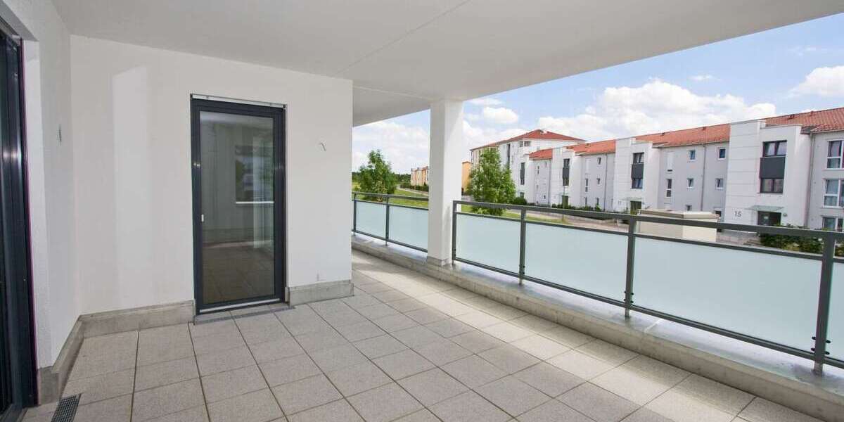 Etagenwohnung Augsburg-Göggingen Göggingen - 3 Zimmer, 140 m&sup2;, 1.750&euro; | Angebot:26914120