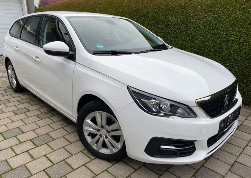 Peugeot 308 37.000 km 14.990 € Dinkelscherben 86424