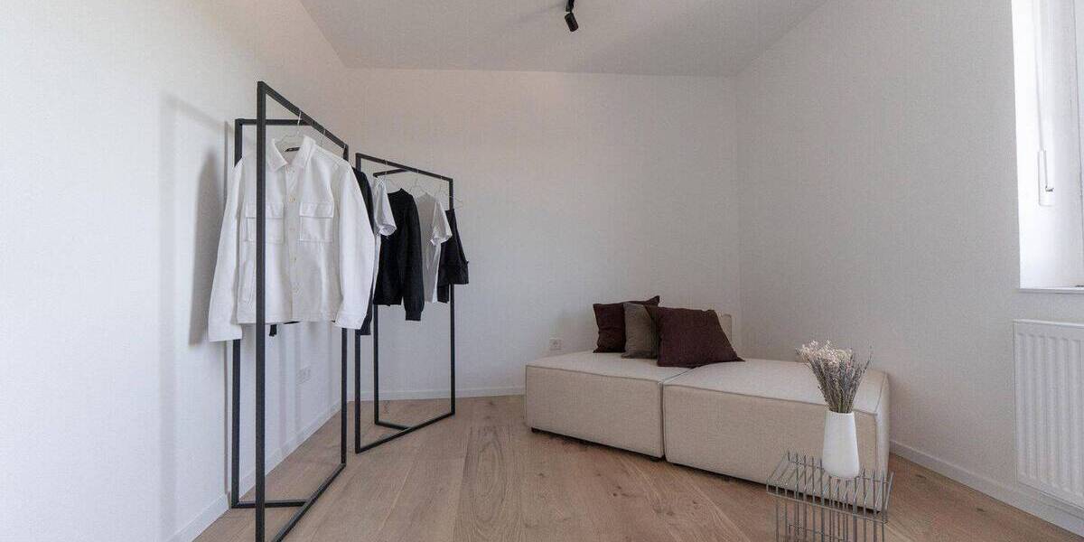 Etagenwohnung Augsburg Lechhausen Lechhausen - 4 Zimmer, 90 m&sup2;, 395.000&euro; | Angebot:26795127