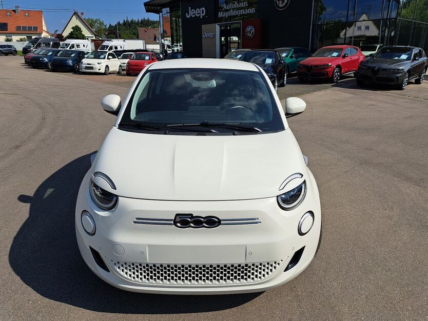 Fiat 500e 10 km 25.280 € Diedorf / Augsburg 86420