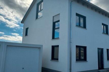 Haus Schwabmünchen - 5 Zimmer, 144 m&sup2;, 689.700&euro; | Angebot:25215998