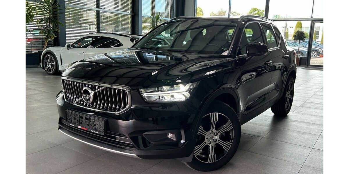 Volvo XC40 14.603 km 28.990 &euro; Friedberg 86316