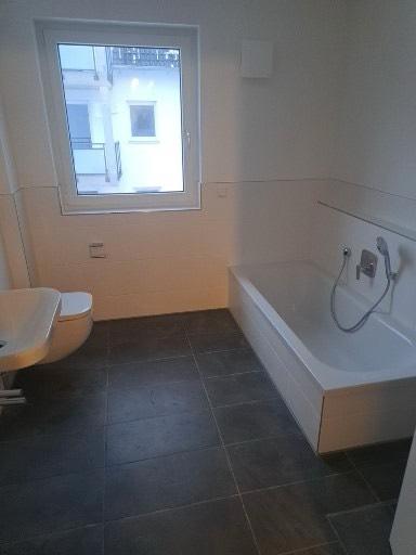 Etagenwohnung Thierhaupten - 3 Zimmer, 87 m&sup2;, 1.000&euro; | Angebot:25409032