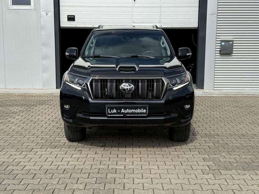 Land Cruiser