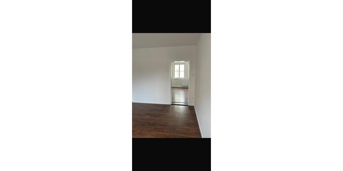 Etagenwohnung Augsburg Oberhausen - 2 Zimmer, 64 m&sup2;, 1.300&euro; | Angebot:26701516