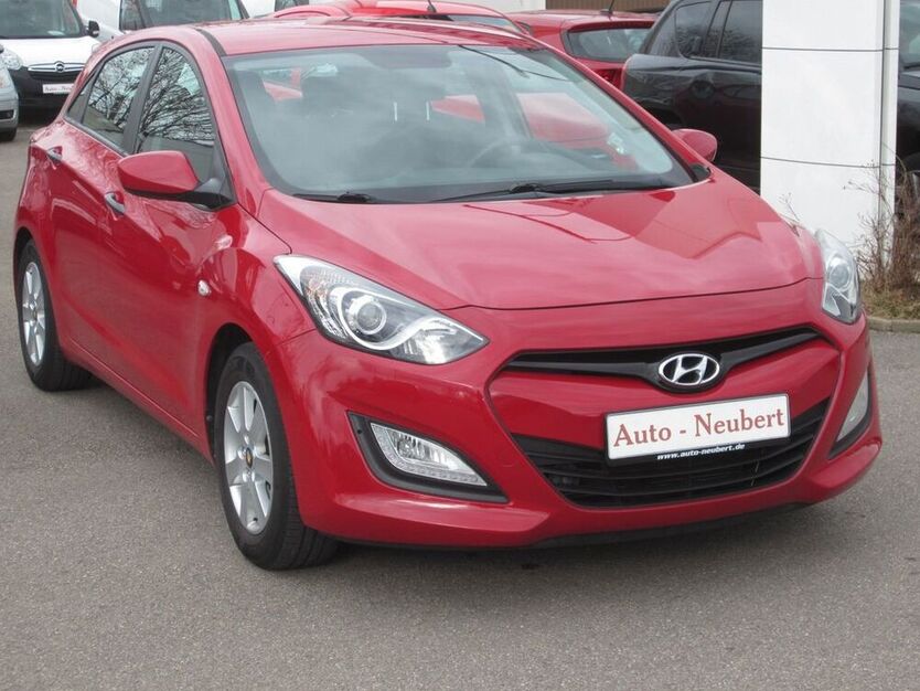 i30