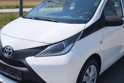 Toyota Aygo 85.049 km 6.950 &euro; Augsburg 86179