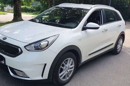 Kia Niro 42.800 km 13.800 € Meitingen 86405