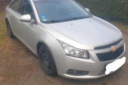 Chevrolet Cruze 118.000 km 3.499 &euro; Augsburg 86165