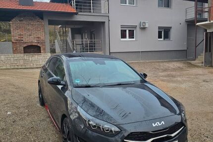 Kia pro ceed / ProCeed 49.600 km 28.500 &euro; Augsburg 86157