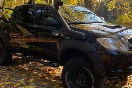 Toyota Hilux 181.533 km 13.000 &euro; Diedorf 86420