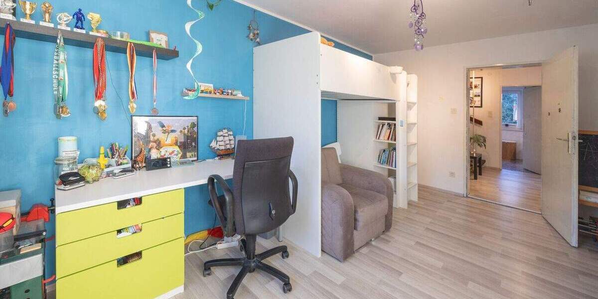 Reihenmittelhaus Althegnenberg - 5 Zimmer, 145 m&sup2;, 530.000&euro; | Angebot:25774690