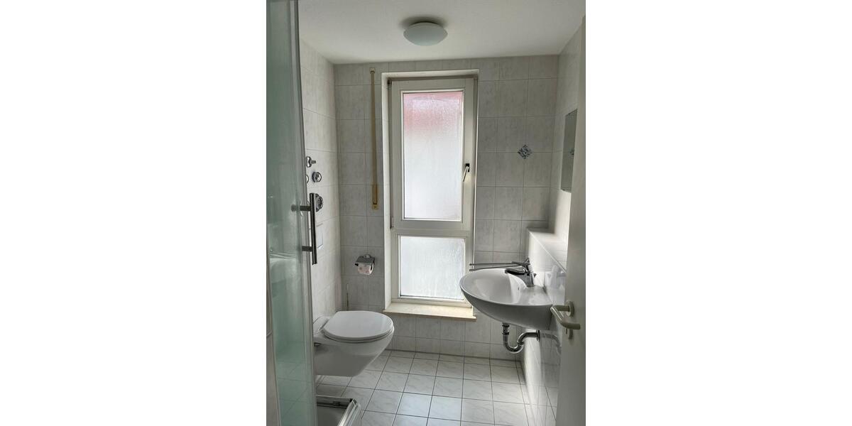 Etagenwohnung Königsbrunn - 1 Zimmer, 31 m&sup2;, 420&euro; | Angebot:25420778