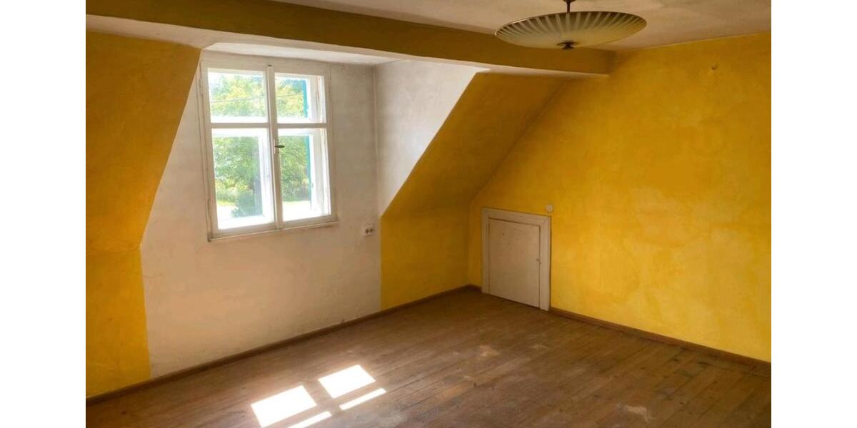 Einfamilienhaus Wertingen - 8 Zimmer, 197 m&sup2;, 295.000&euro; | Angebot:26699107
