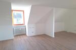 Etagenwohnung Neusäß - 3.5 Zimmer, 120 m&sup2;, 1.390&euro; | Angebot:25150970
