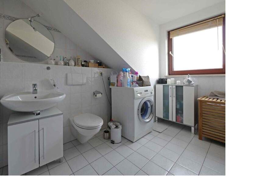 2-ZKB-DG-Whg. mit Stellplatz unweit von Universität und Straßenbahn in Haunstetten 2 zimmer