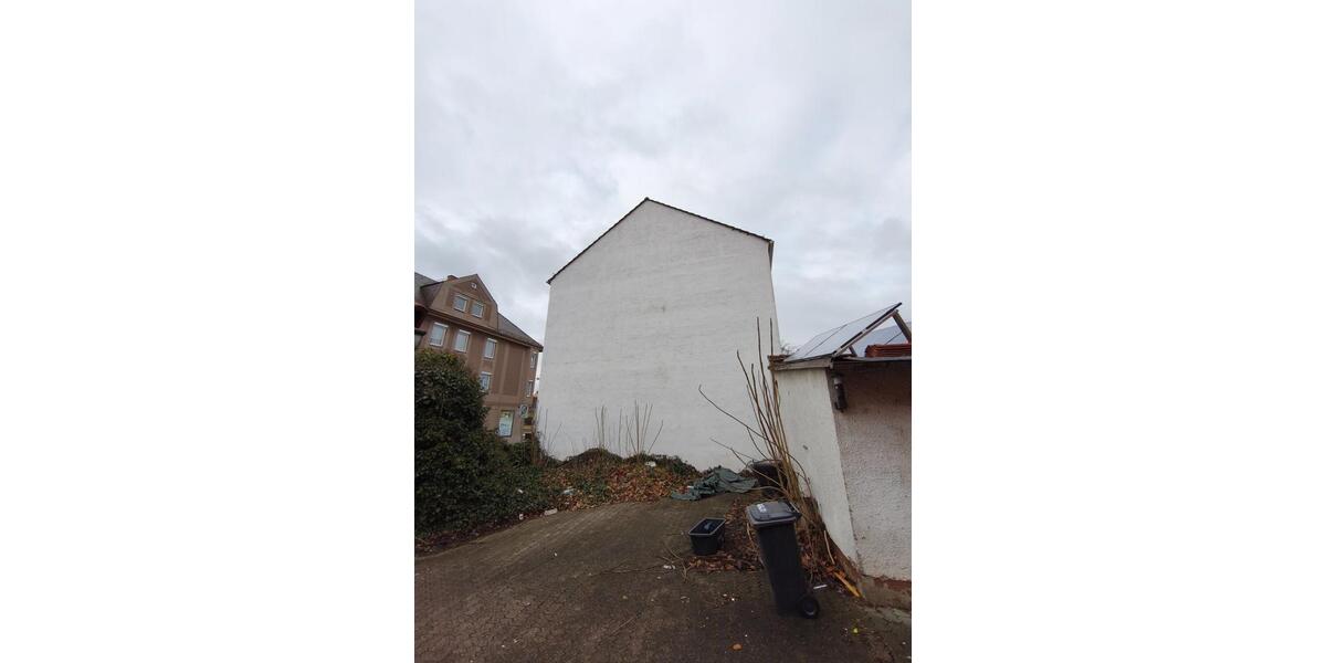 Mehrfamilienhaus, Wohnhaus Augsburg Lechhausen - 11 Zimmer, 190 m&sup2;, 360.000&euro; | Angebot:25219223