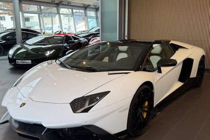 Lamborghini Aventador 49.900 km 299.890 &euro; Gersthofen 86368