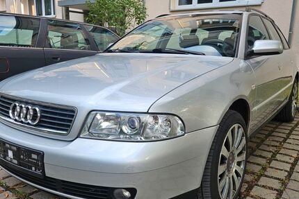 Audi A4 305.000 km 1.400 &euro; Augsburg 86157