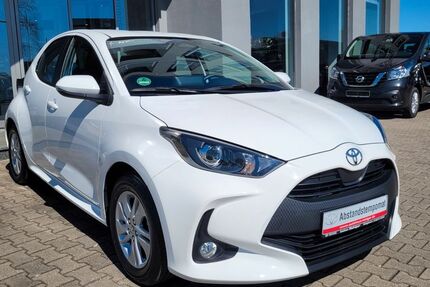 Toyota Yaris 14.820 km 20.949 &euro; Königsbrunn / Augsburg 86343