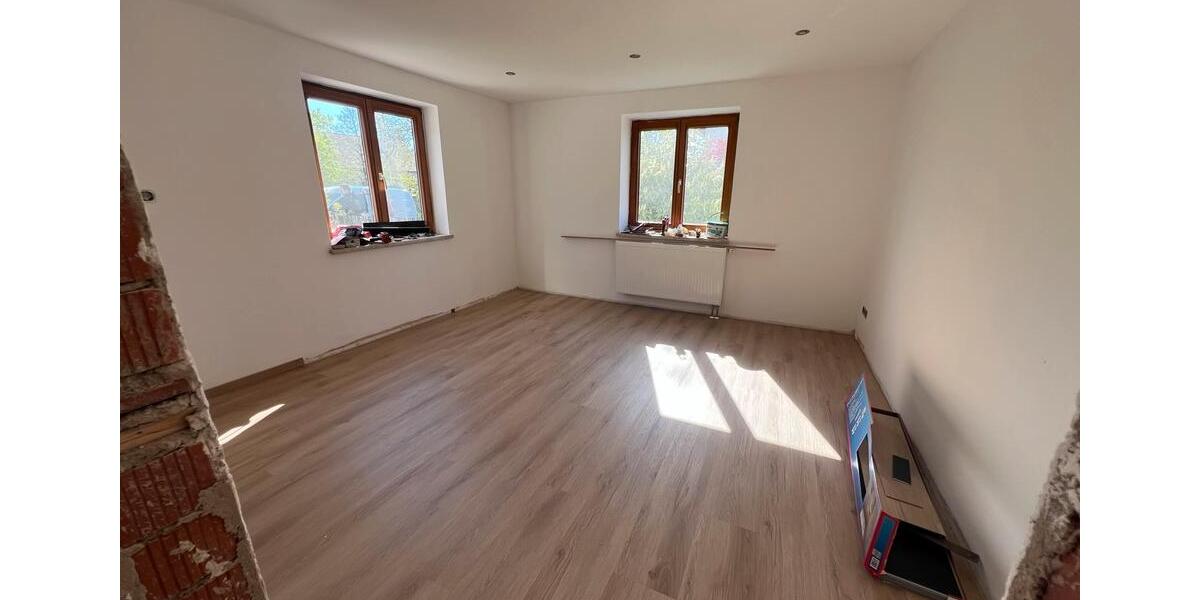 Bauernhaus, Landhaus Prittriching - 9 Zimmer, 154 m&sup2;, 1.690&euro; | Angebot:26373035