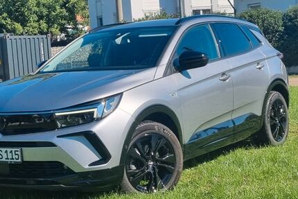 Opel Grandland (X) 29.000 km 26.950 &euro; Buttenwiesen 86647